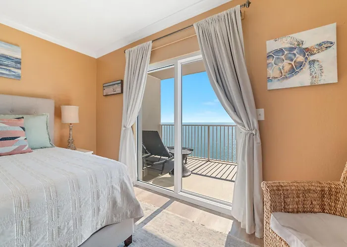 Crystal Shores West Unit 1402 Holiday home *